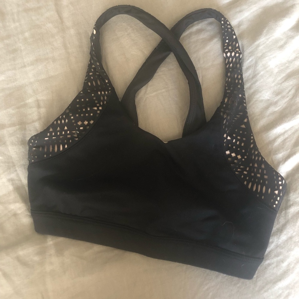 Alo Yoga sports bra